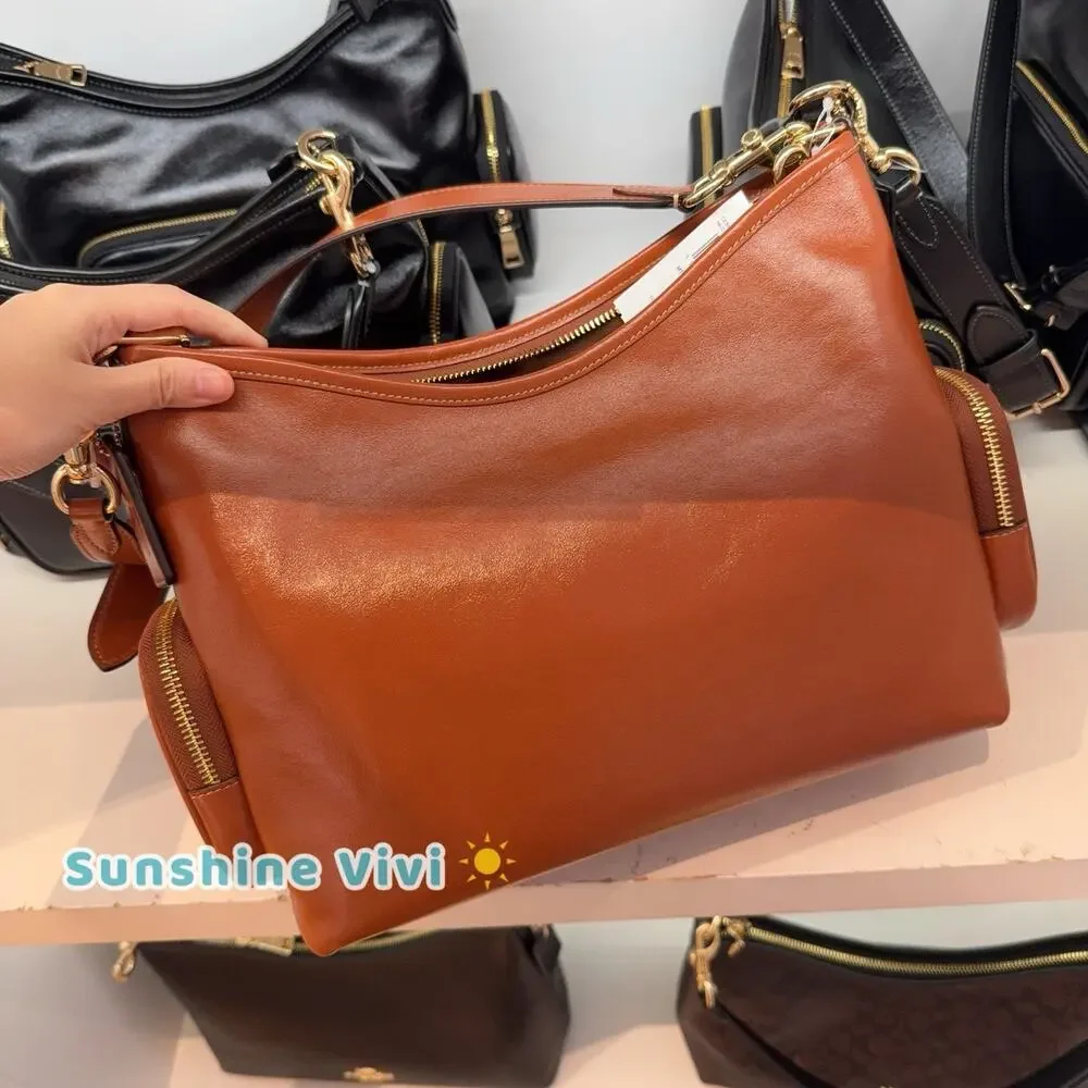 NWT Coach Laurel Shoulder Bag Pockets CES93 Shiny smooth leather Gold/Cinnamon